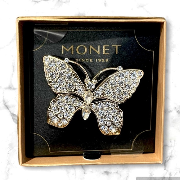 NIB Beautiful Monet Gold Crystal Butterfly Rhinestone Sparkly Brooch - Picture 1 of 2